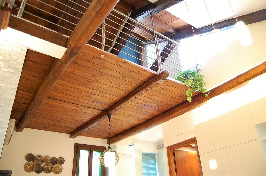 Loft Due Cuori Con Terrazza Apartment Венеция Екстериор снимка
