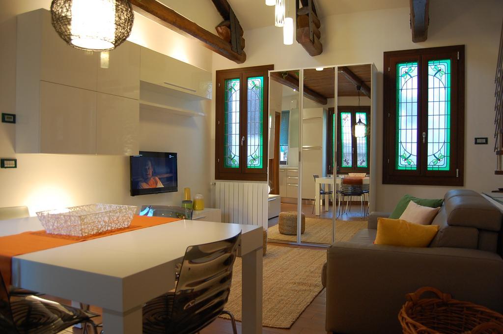 Loft Due Cuori Con Terrazza Apartment Венеция Екстериор снимка
